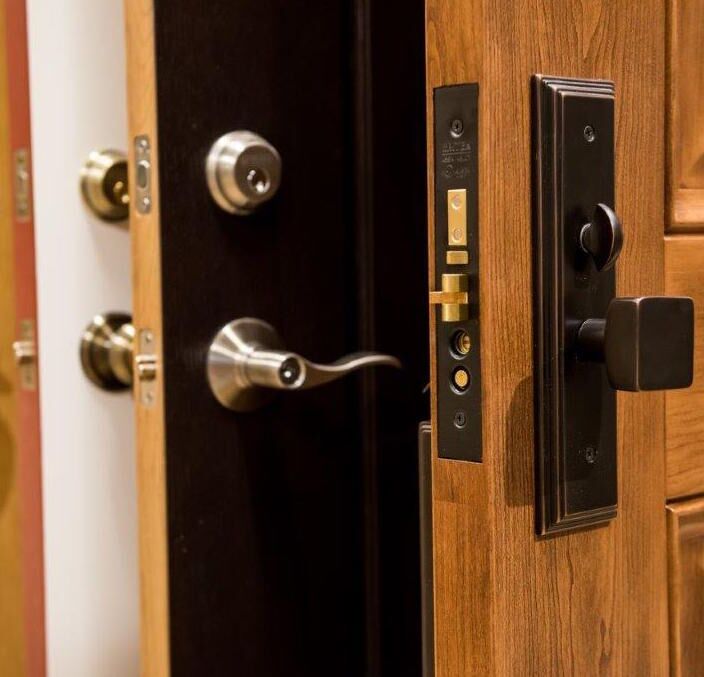 Doorshowroom1