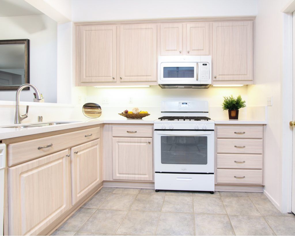 Kitchen-Restyling-Minnesota-Rusco-007